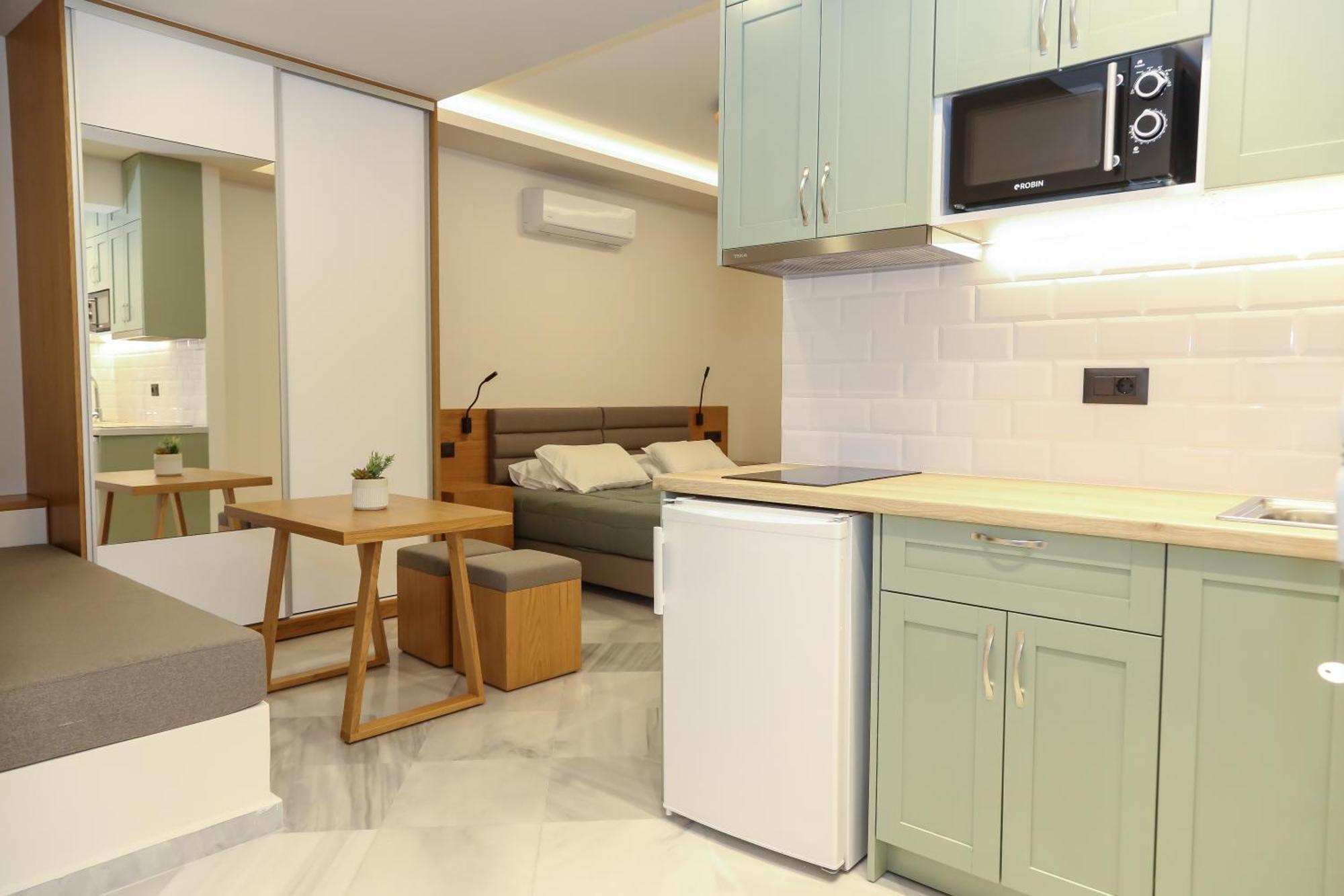 Heaven Apartments Agia Marina エクステリア 写真